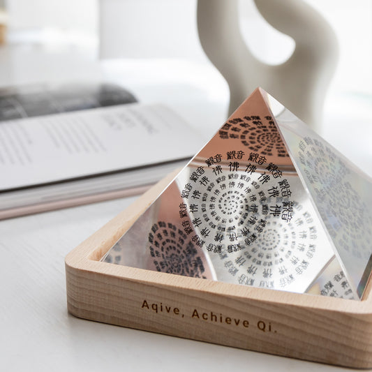 水晶金字塔 Crystal Qiramid